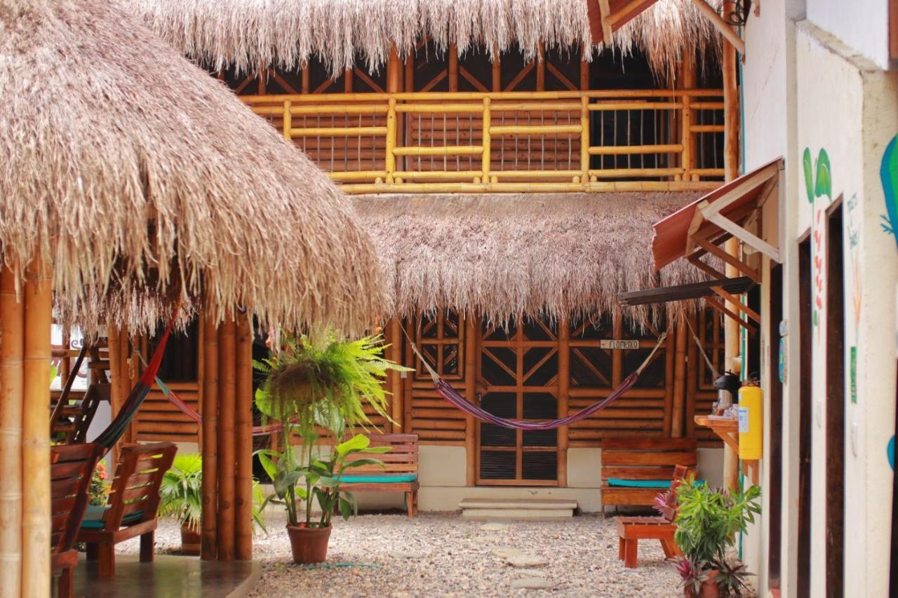 Coco Saenkala Hostel Паломино Екстериор снимка